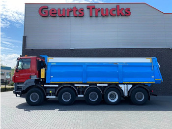 Camión volquete TATRA