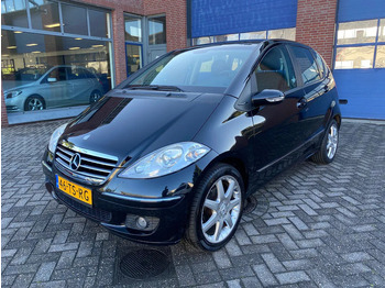 Coche MERCEDES-BENZ