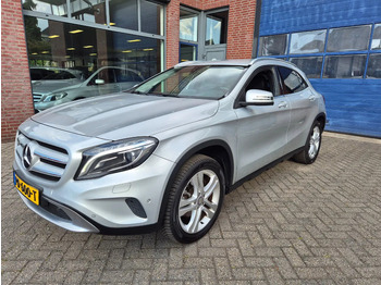 Coche MERCEDES-BENZ