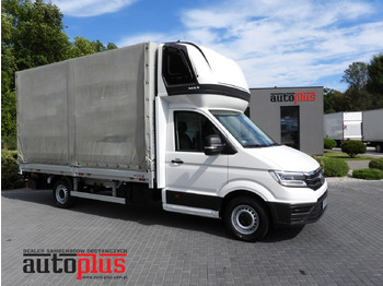Furgoneta con lona VOLKSWAGEN Crafter