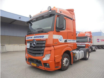 Cabeza tractora MERCEDES-BENZ Actros 1842