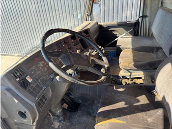 Camión volquete, Camión grúa Scania R113H 320: foto 5