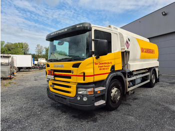 Camión cisterna SCANIA P 270