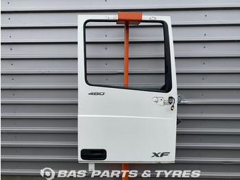 Puerta y piezas DAF XF 106