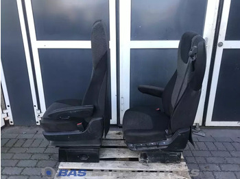 Asiento para Camión DAF XF106 Stoelen set DAF 1844320: foto 2 Asiento para Camión DAF XF106 Stoelen set DAF 1844320: foto 2