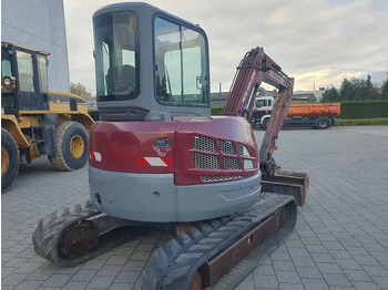 Miniexcavadora NEW HOLLAND