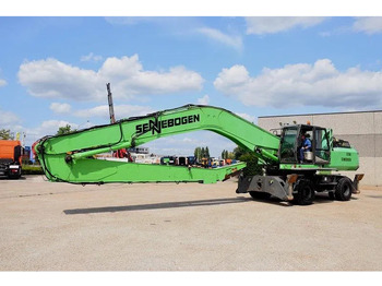 Excavadora de ruedas SENNEBOGEN