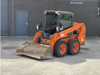 Cargadora de ruedas BOBCAT S450