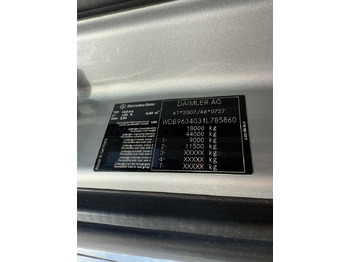 Cabeza tractora Mercedes-Benz Actros 1842LS Kran HMF 2020 bis 18 Meter: foto 4