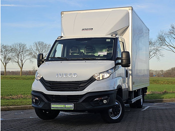 Furgoneta caja cerrada IVECO Daily 35c16