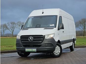 Furgón MERCEDES-BENZ eSprinter