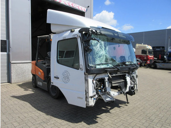 Cabina e interior para Camión Mercedes-Benz CABINE MERCEDES 818 EURO 6 VOOR ONDERDELEN: foto 2