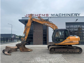 Excavadora de cadenas CASE