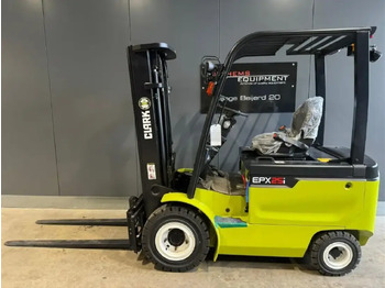 Carretilla elevadora CLARK