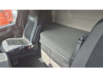 Leasing de  SCANIA S500 N323 NGS TOP LINE LOW DECK EURO 6 SCANIA S500 N323 NGS TOP LINE LOW DECK EURO 6: foto 5