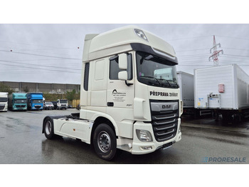 Cabeza tractora DAF XF 530