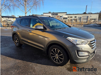Coche Hyundai Santa Fe Fullutrustad: foto 3