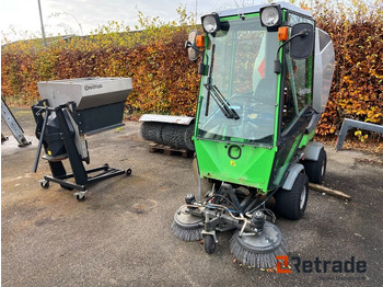 Vehículo municipal NILFISK