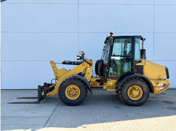 Cargadora de ruedas CATERPILLAR 906H