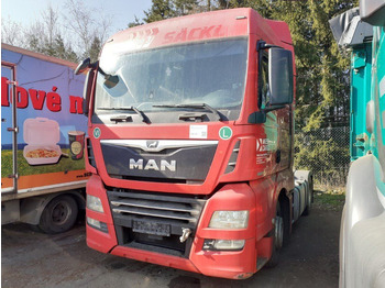 Cabeza tractora MAN TGX18.460 XLX Motorschaden/engine damage: foto 2