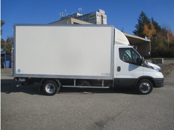 Furgoneta caja cerrada Iveco Daily 35C16: foto 4 Furgoneta caja cerrada Iveco Daily 35C16: foto 4