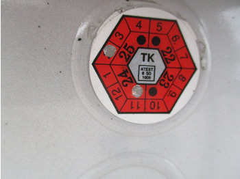 Furgoneta caja cerrada MAN TGL 7.180: foto 5