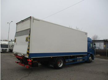 Leasing de  Renault D18, 320 Renault D18, 320: foto 4