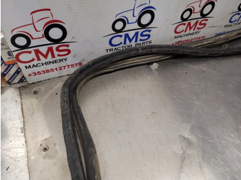 Carrocería y exterior Massey Ferguson 4355, 4245, 4255 Cab Roof Hatch Seal Kit 3821741m1, 3901554m1: foto 3