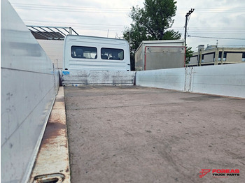 Carrocería abierta FLATBED BODY 5.20 M X 2.50 M WITH 50 CM HINGED DROPSIDES: foto 4