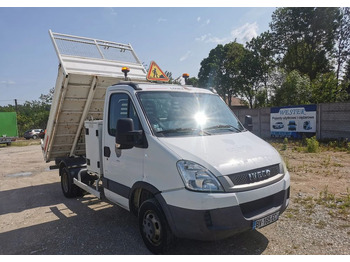 Furgoneta basculante IVECO Daily 35c11