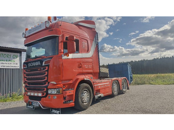 Leasing de Scania R520 6x2 väliteliveturi,hyvät varusteet  Scania R520 6x2 väliteliveturi,hyvät varusteet: foto 1