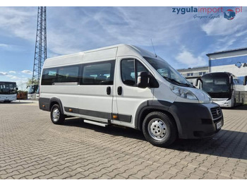 Minibús FIAT Ducato