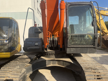 Excavadora de cadenas HITACHI ZX200