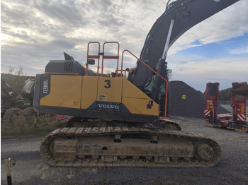 Excavadora de cadenas volvo EC 380EL: foto 4