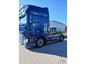 Cabeza tractora DAF XF 530