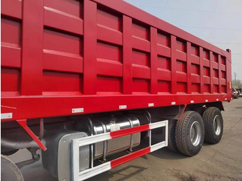 Camión volquete Howo 371 8x4: foto 3