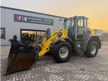 Cargadora de ruedas WACKER