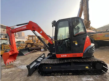 Excavadora de cadenas 8 tons Used Excavator KUBOTA KX183-3 in good condition for sale: foto 5 Excavadora de cadenas 8 tons Used Excavator KUBOTA KX183-3 in good condition for sale: foto 5
