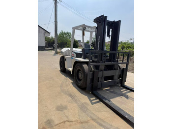 Carretilla elevadora TCM