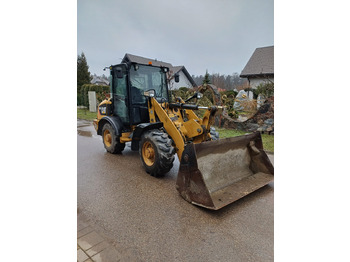 Retroexcavadora CATERPILLAR 906H
