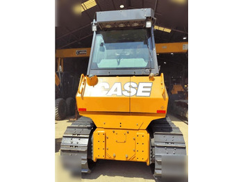 Bulldozer nuevo CASE 1650L: foto 2 Bulldozer nuevo CASE 1650L: foto 2