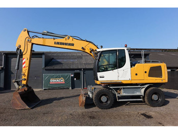 Excavadora de ruedas LIEBHERR