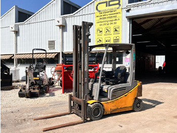 Carretilla elevadora eléctrica JUNGHEINRICH EFG