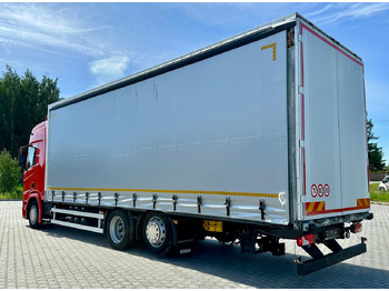 Camión lona SCANIA R410 / FIRANKA / 21 EUROPALET / 8.5 M DŁUGOŚCI / 6x2 / PODWIESZA: foto 3