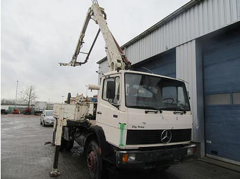 Bomba de hormigón MERCEDES BENZ SCHWING City pump M16/13 Z: foto 2