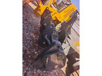 Grader XCMG GR 180: foto 3