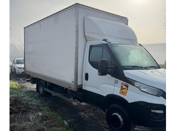 Camión caja cerrada IVECO Daily 70c18