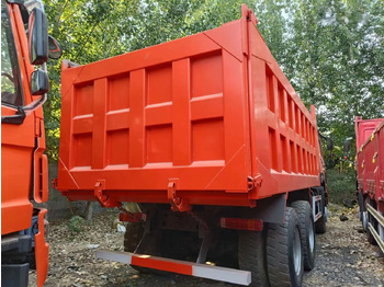 Camión volquete Howo 375: foto 3