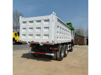 Camión volquete Howo: foto 4