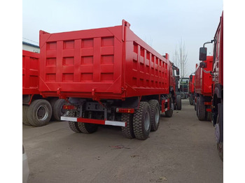 Camión volquete SINOTRUK HOWO